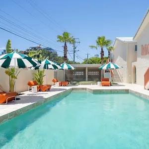 4* Мотель The Shores Miami
